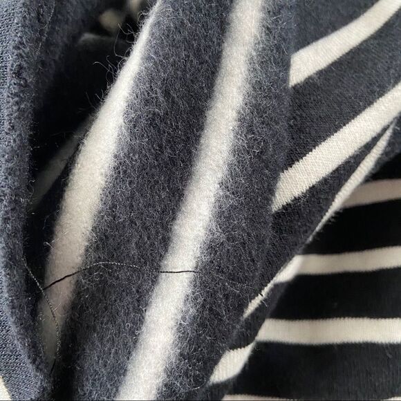 Youth in Revolt striped jadore sweatshirt - Picture 4 of 6